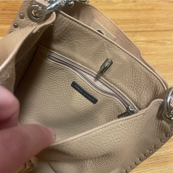 Rebecca Minkoff Darren Leather Shoulder Bag in Beige/Tan, 100% Genuine Leather - Picture 6 of 16